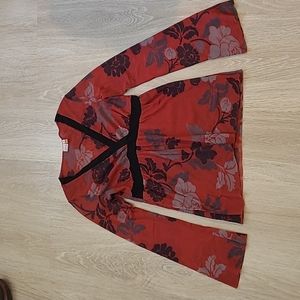 Black and brick red floral top